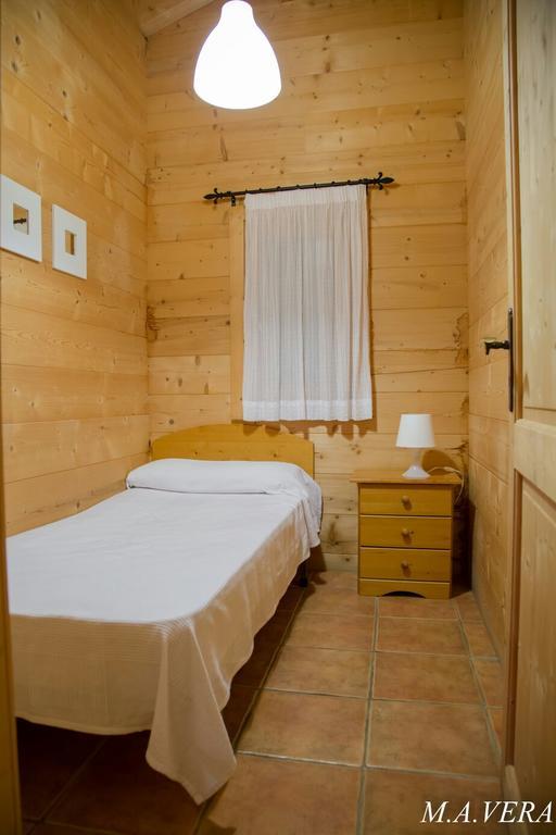 Aras Rural Guest House Aras De Los Olmos Ngoại thất bức ảnh